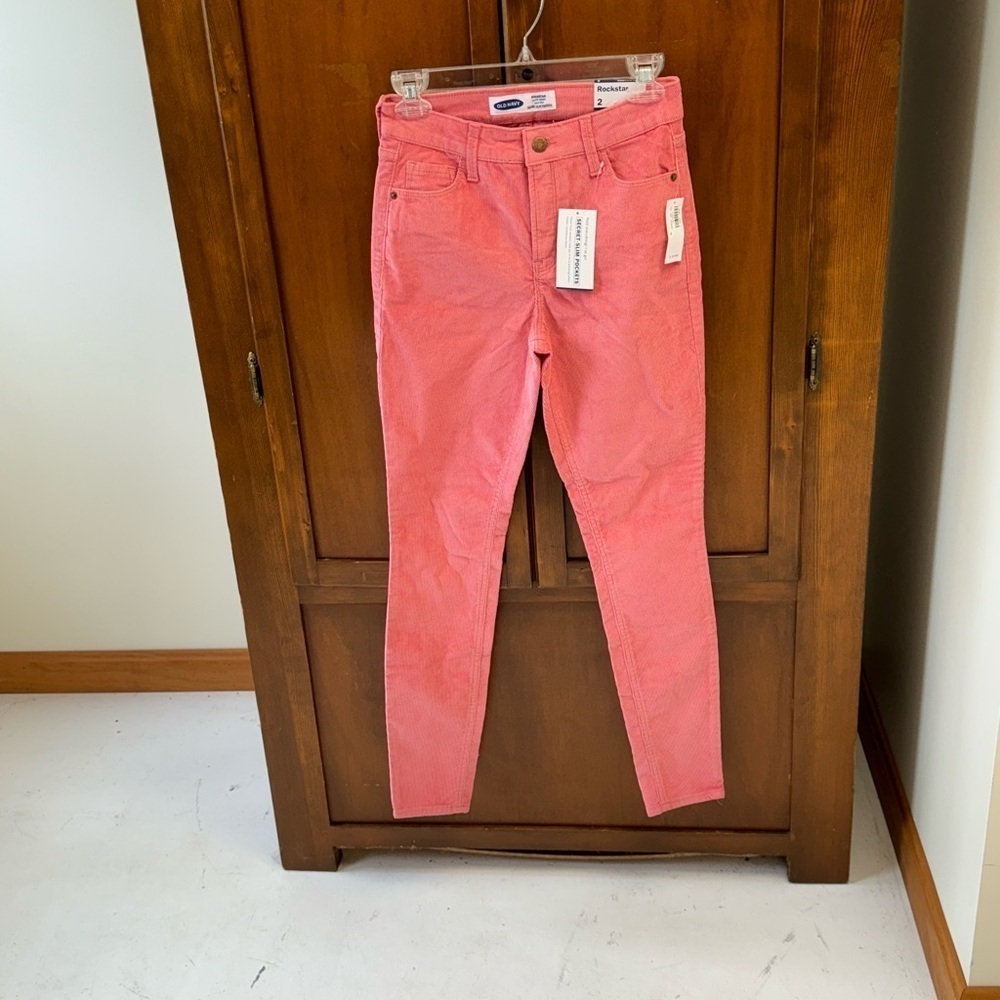 Old Navy Rockstar super high rise skinny corduroy jeans barbie pink size 2 NEW